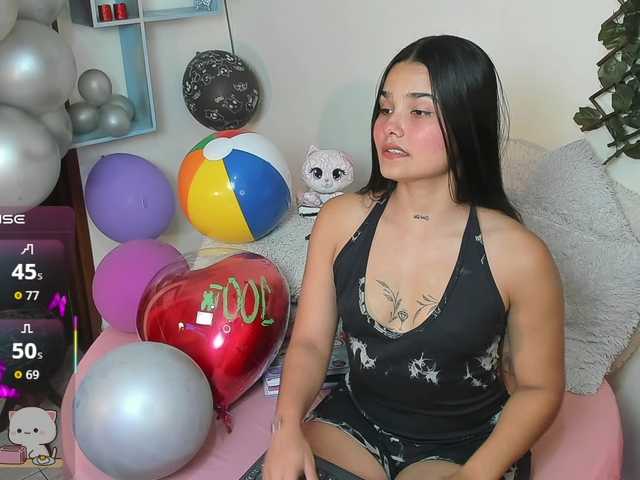 DestinyHills's BongaCams show and profile