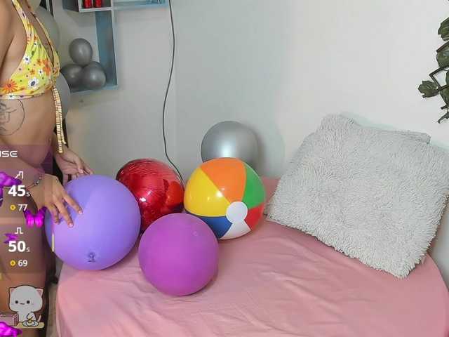 DestinyHills's BongaCams show and profile