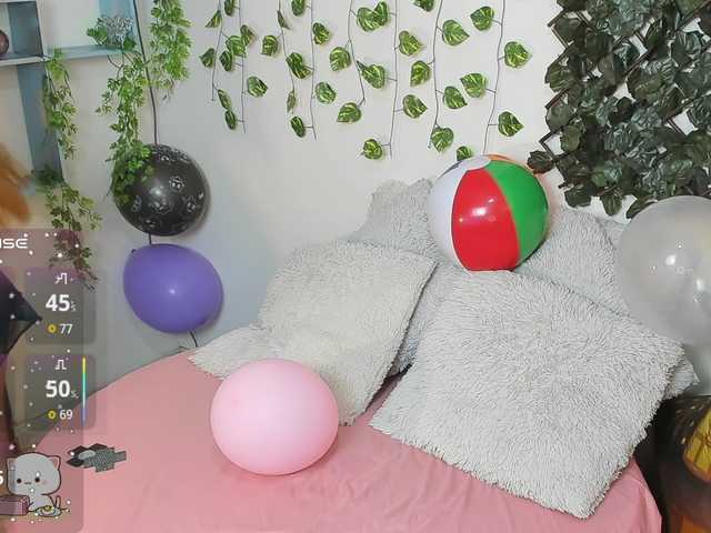 DestinyHills's BongaCams show and profile