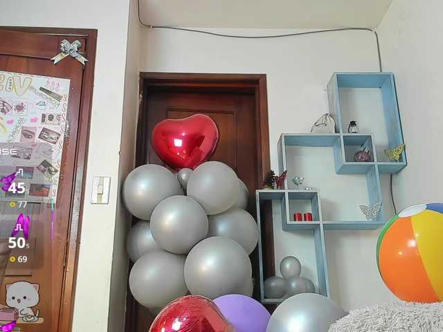 DestinyHills's BongaCams show and profile