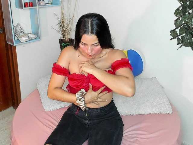 DestinyHills's BongaCams show and profile