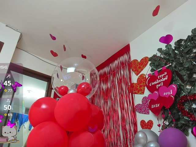 DestinyHills Live Cam on BongaCams