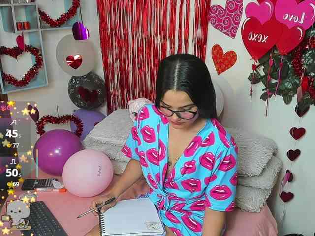 DestinyHills Live Webcam on BongaCams