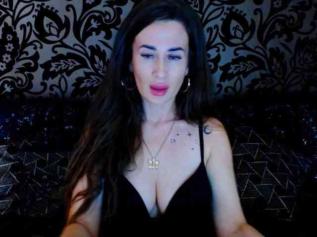 OneMika webcam