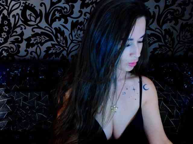 OneMika webcam