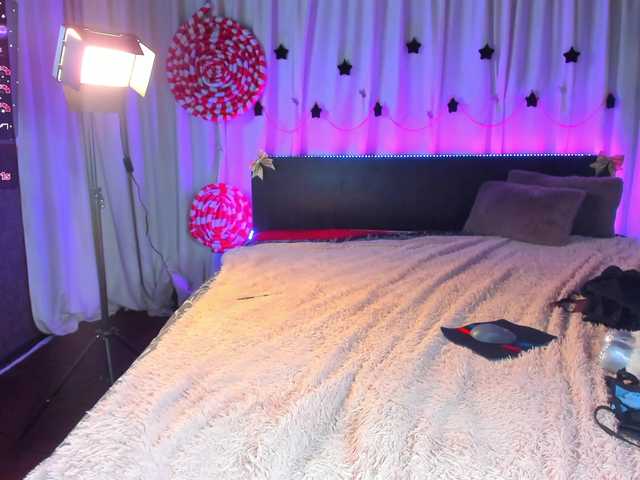 Jesikalooove's BongaCams show and profile