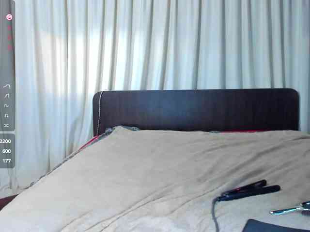 Jesikalooove webcam