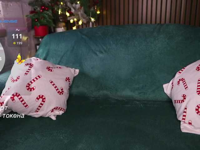 -lola-'s BongaCams show and profile