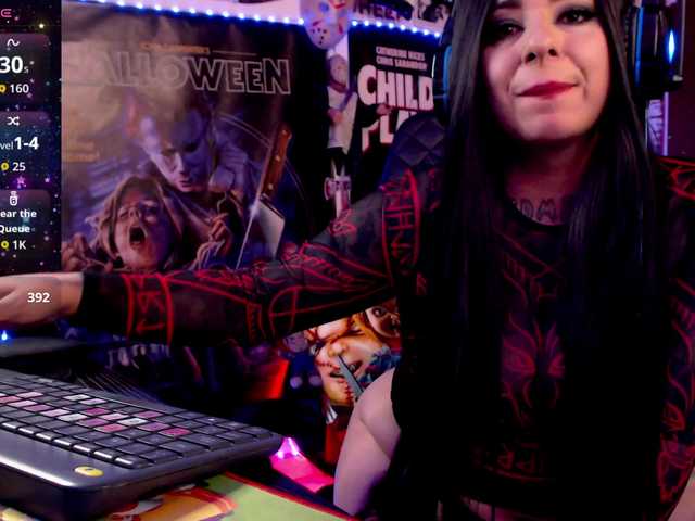 LiaAdams's BongaCams show and profile