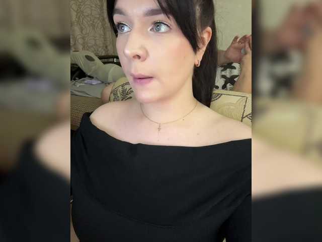 HellMor from BongaCams