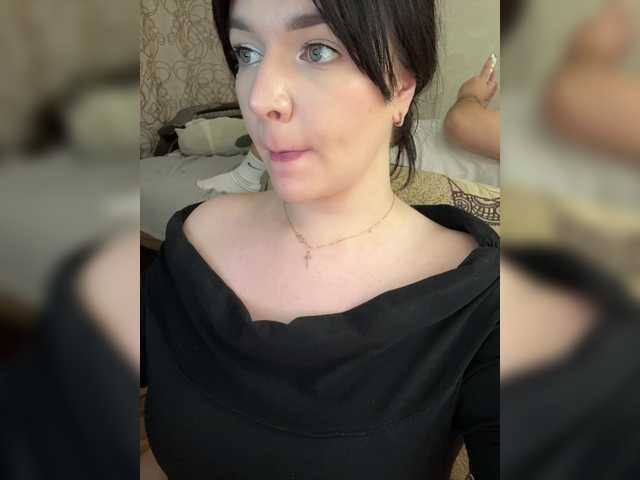 HellMor from BongaCams