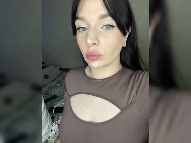 HellMor's BongaCams show and profile