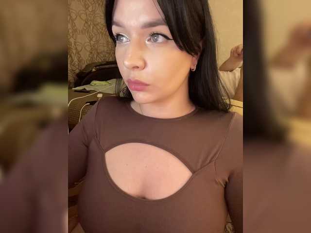 HellMor from BongaCams