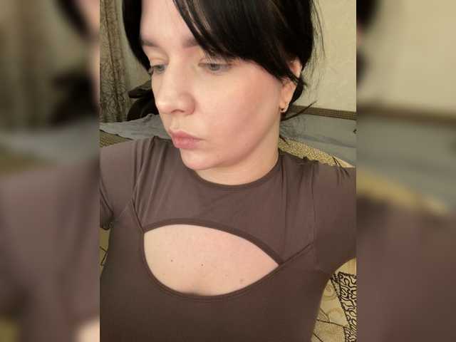 HellMor live cam profile