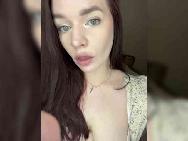 striptease webcam HellMor