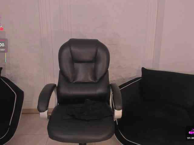 MiaRoberts1 MiaRoberts1