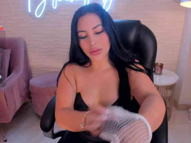 online porn chat room MiaRoberts1