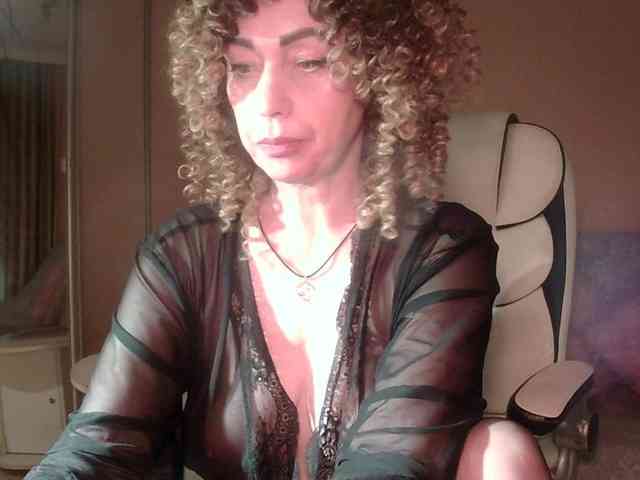 RoxolanaNiks RoxolanaNiks