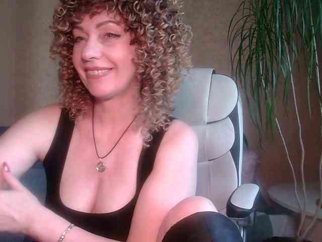 Kleo77777 webcam