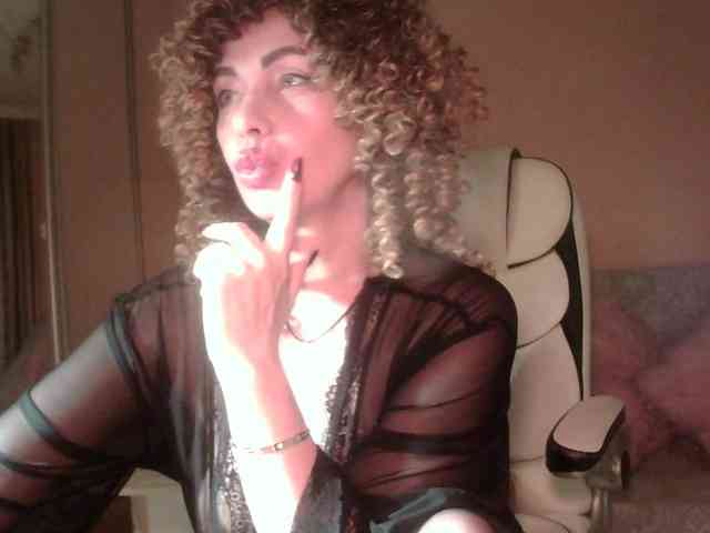 RoxolanaNiks RoxolanaNiks