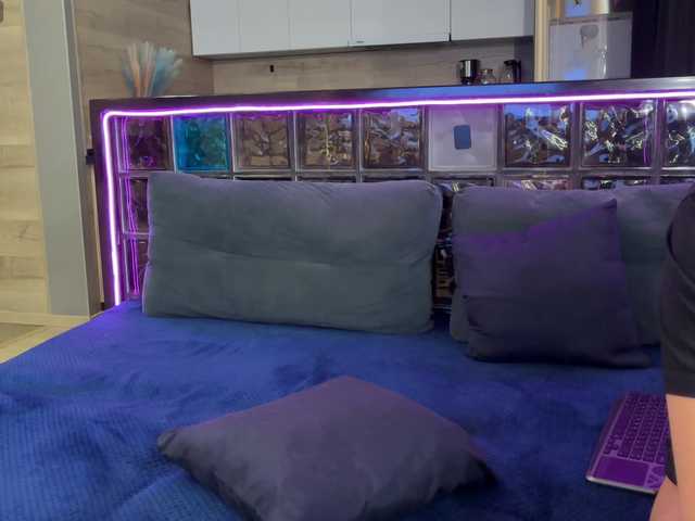 Love-me-miss from BongaCams