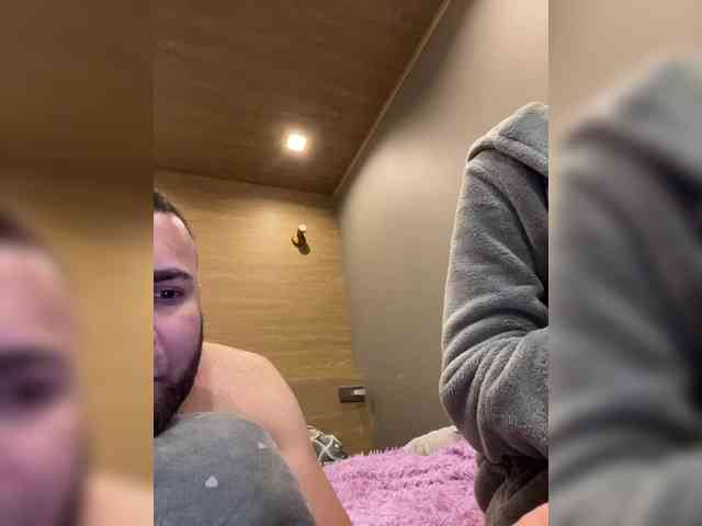 on line chat No-Face-Guy