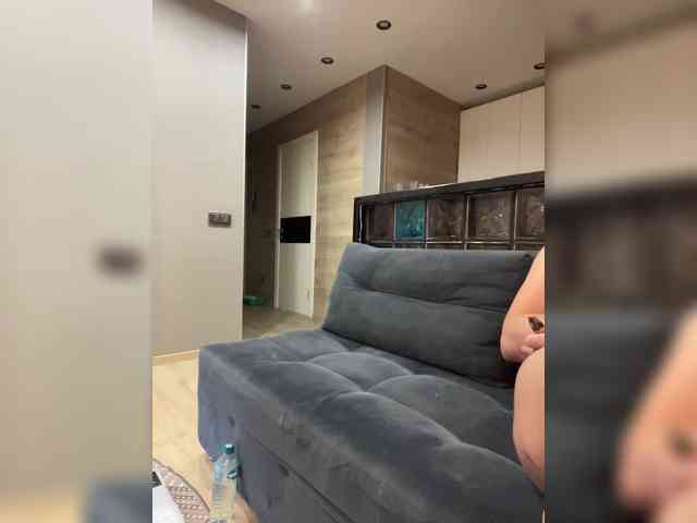 live amateur porn No-Face-Guy