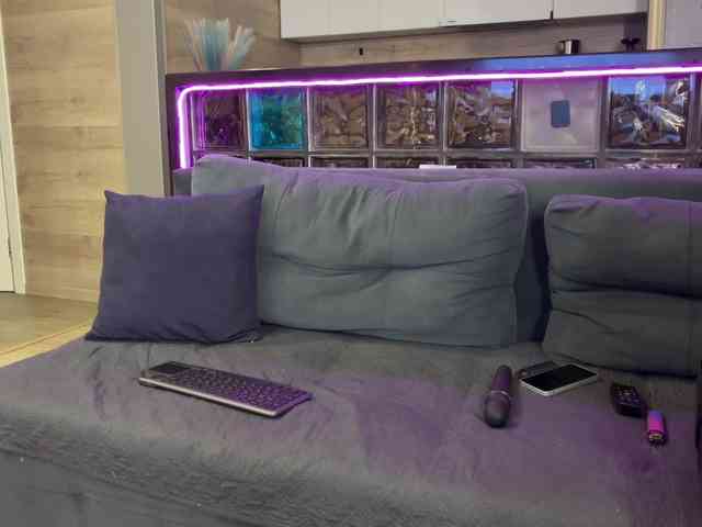 Miss_Love webcam