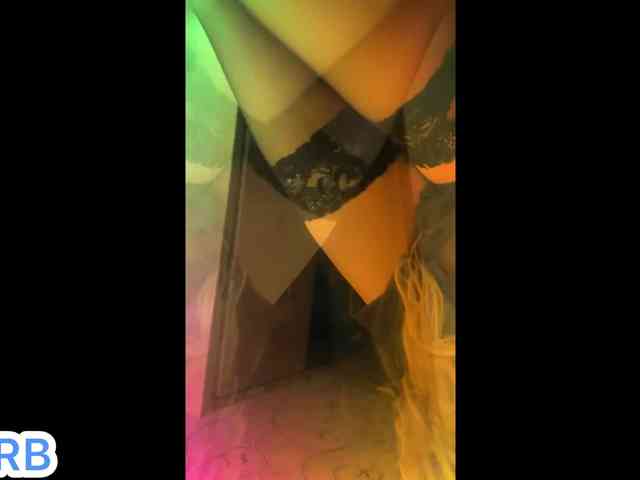 Miss_Love webcam