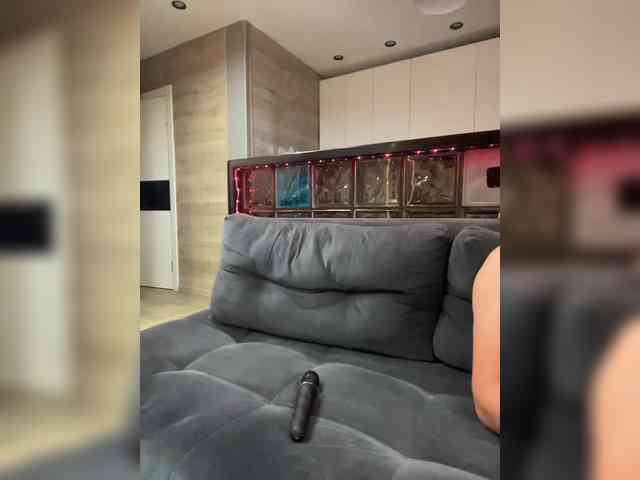 spy webcam No-Face-Guy