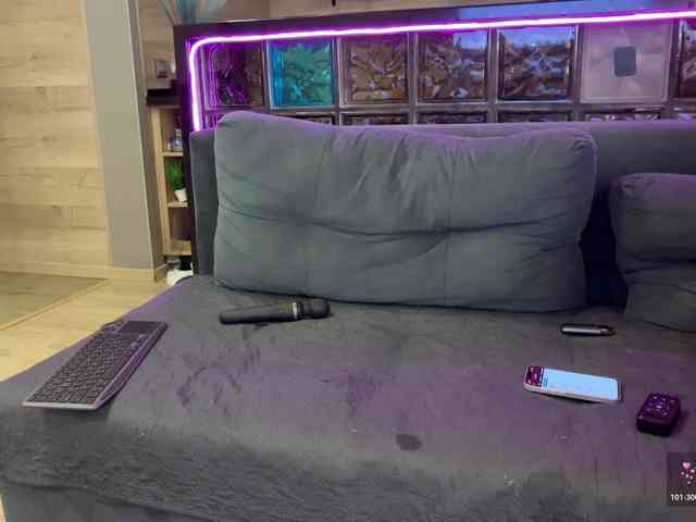 Miss_Love webcam