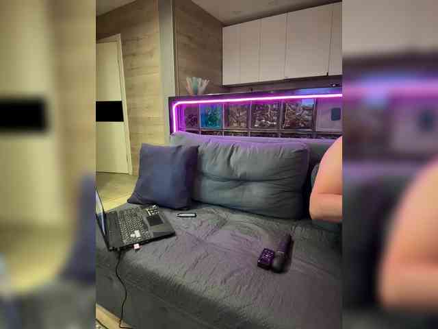 Miss_Love webcam
