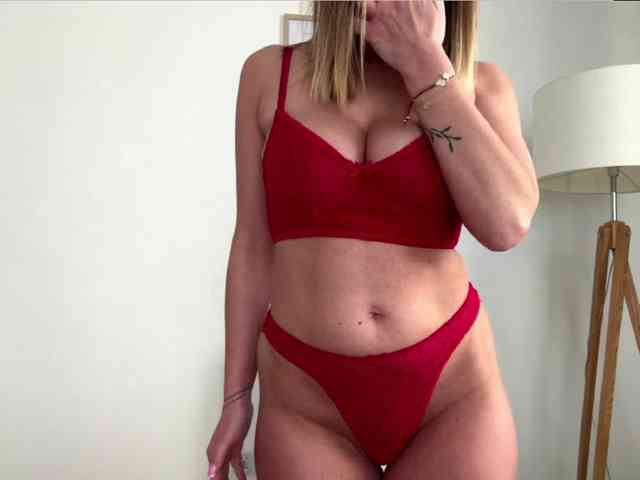 RachellaFox RachellaFox