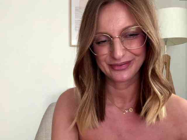 RachellaFox RachellaFox