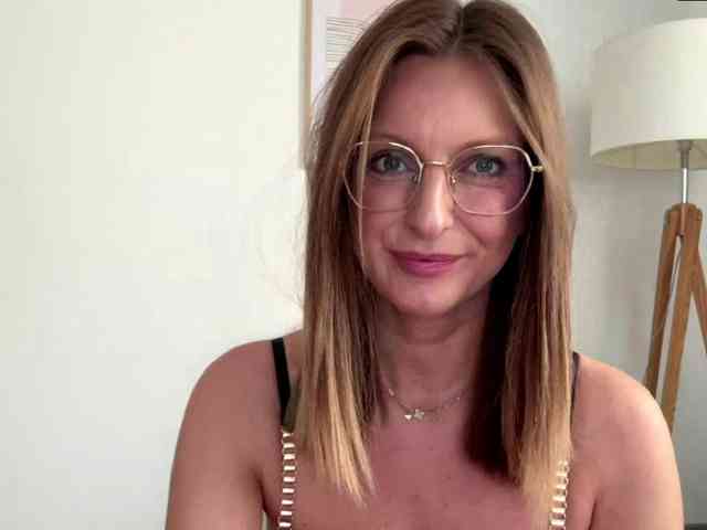 RachellaFox RachellaFox