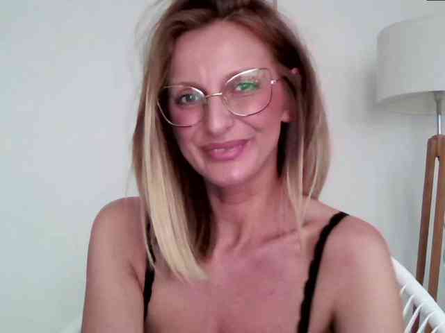 RachellaFox Live Webcam on BongaCams RachellaFox Live Webcam on BongaCams