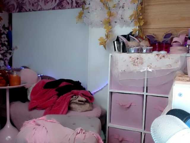 ElyinkPornsta webcam