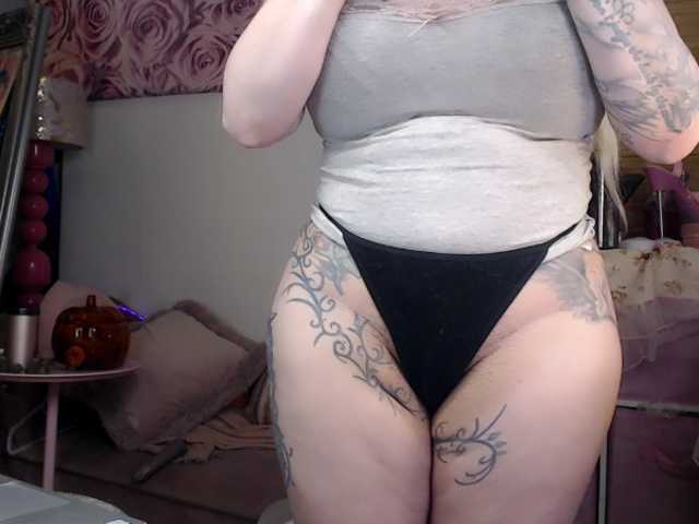 ElyinkPornsta's BongaCams show and profile