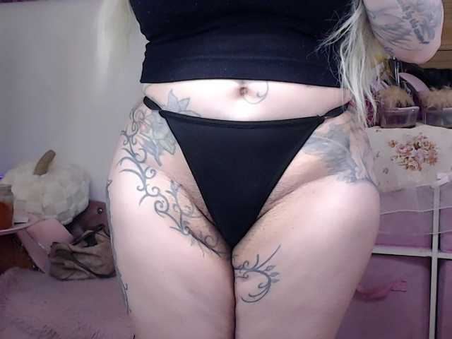 ElyinkPornsta's BongaCams show and profile