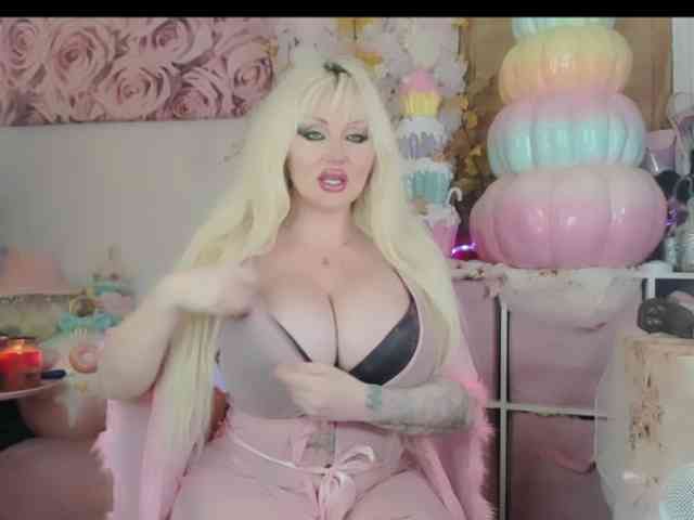 ElyinkPornsta ElyinkPornsta