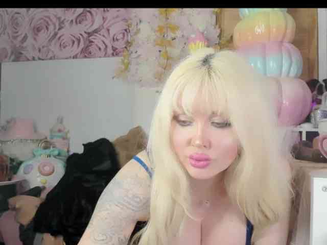 ElyinkPornsta webcam