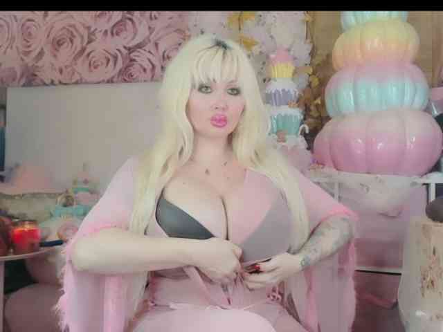 ElyinkPornsta ElyinkPornsta