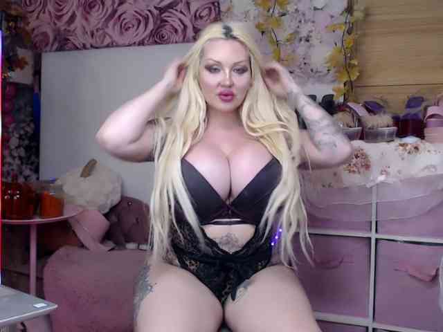 ElyinkPornsta webcam