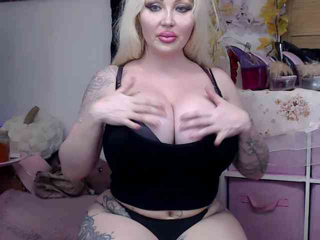 ElyinkPornsta webcam