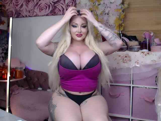 ElyinkPornsta webcam