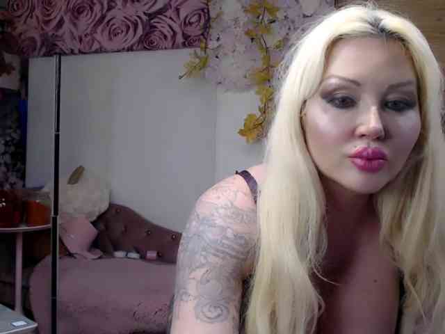 ElyinkPornsta ElyinkPornsta