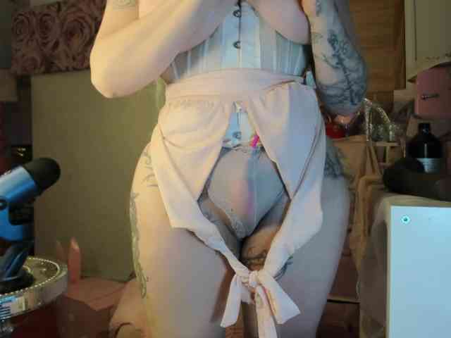 ElyinkPornsta webcam