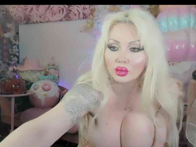 ElyinkPornsta webcam