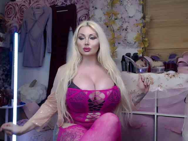 ElyinkPornsta webcam