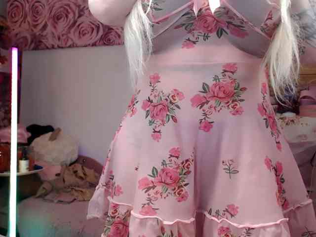 ElyinkPornsta webcam